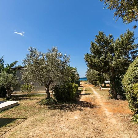 Val Villa Peroj Exterior foto